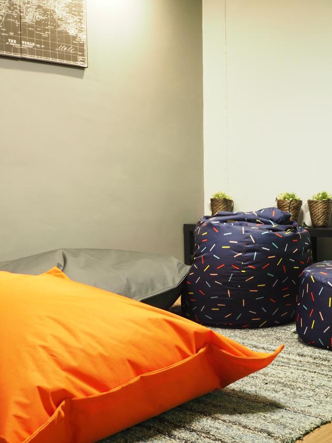 Hostel A Nighttime Krabi Zewnętrze zdjęcie